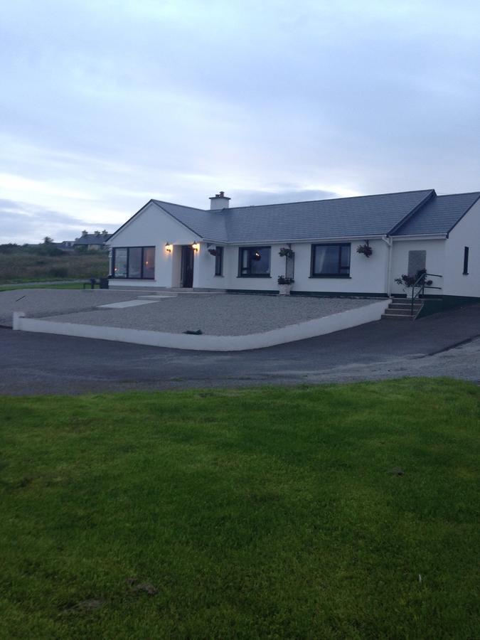 Bed and Breakfast Radharc An Oileain Dungloe Esterno foto